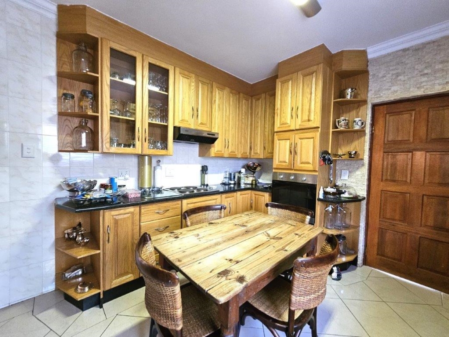 4 Bedroom Property for Sale in Kosmos Ridge North West